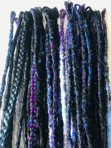 35 se Dreadlock Extensions-Black/Galaxy Blend